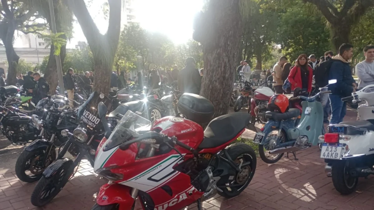 Más de 400 motociclistas coparon Corrientes en una jornada solidaria sobre ruedas