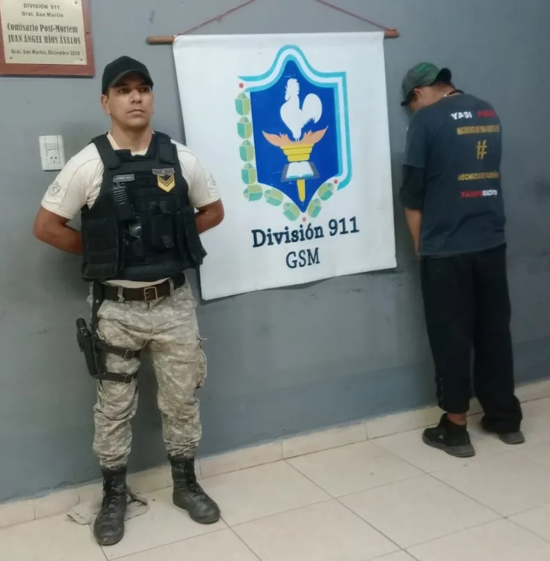 SE APROVECHÓ DE UN HOMBRE EN SILLA DE RUEDAS, PERO FUE DETENIDO DE INMEDIATO