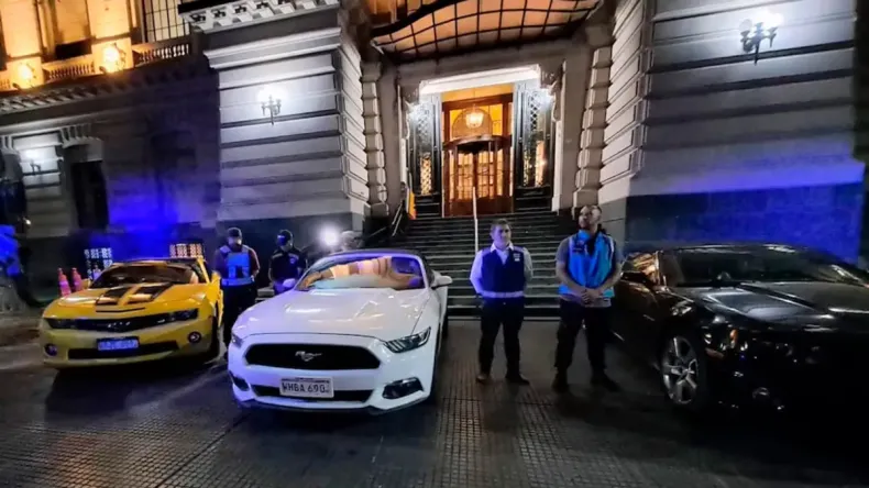 Una investigación iniciada en Corrientes desarticuló una banda de contrabando y alquiler de autos de lujo