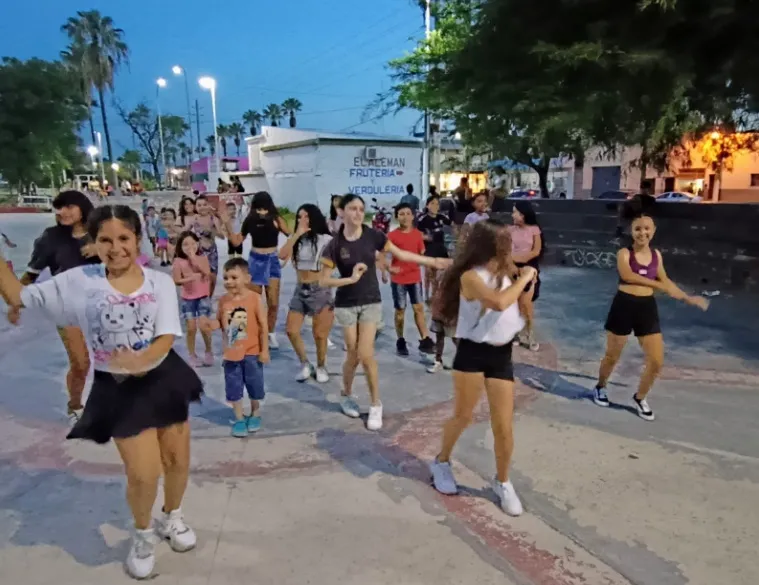 CUENTA REGRESIVA PARA LOS CORSOS TERMALES: LAS COMPARSAS INTENSIFICAN SUS ENSAYOS