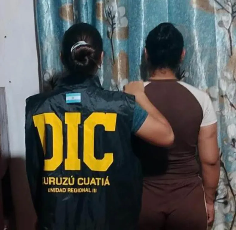 MUJER COMERCIALIZABA MARIHUANA EN SU CASA Y RESULTÓ DETENIDA