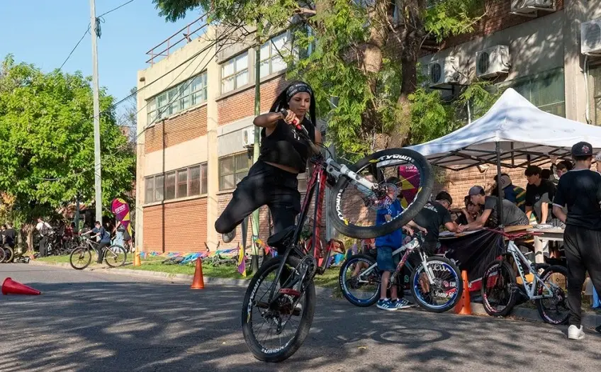 DOMINGO DE BICICLETAS: LA CIUDAD DE CORRIENTES SERÁ SEDE DEL PRIMER ENCUENTRO NACIONAL DE STUNT