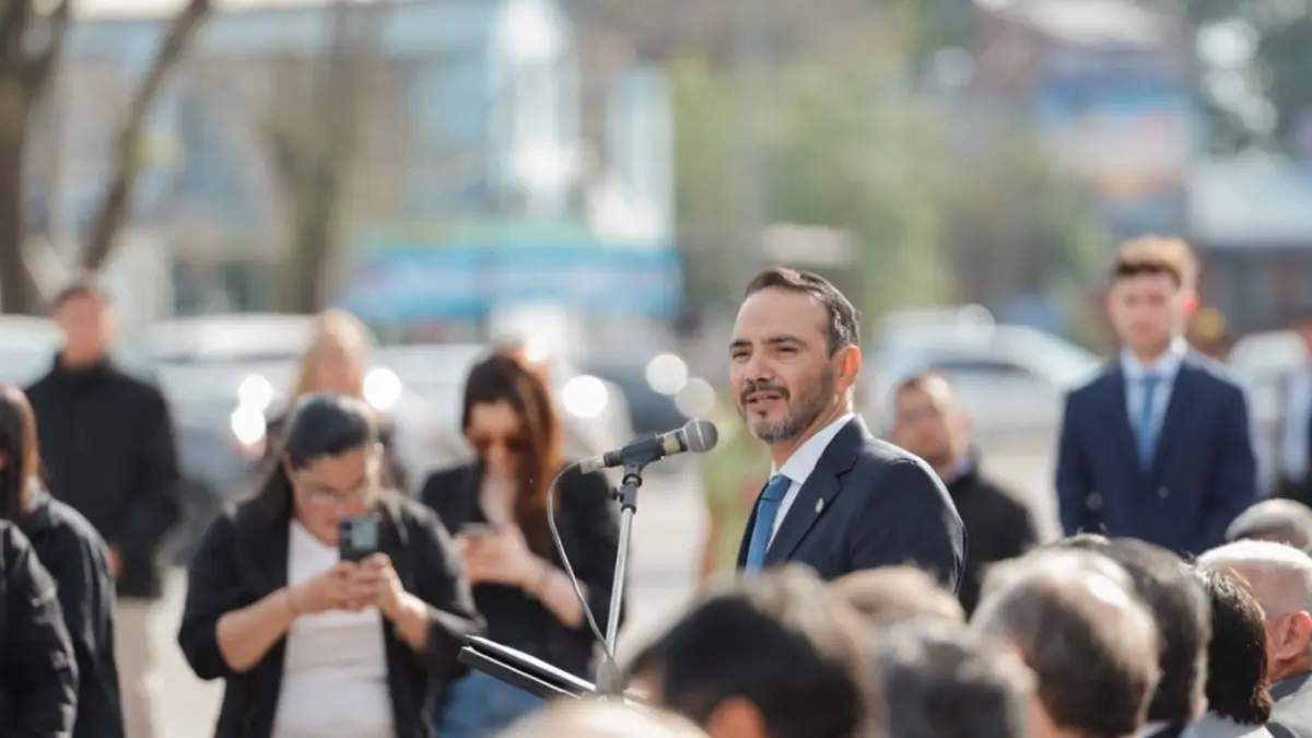 VALDÉS ENCABEZÓ LOS FESTEJOS DE ITÁ IBATÉ Y PROMETIÓ REACTIVAR EL PUERTO LOCAL