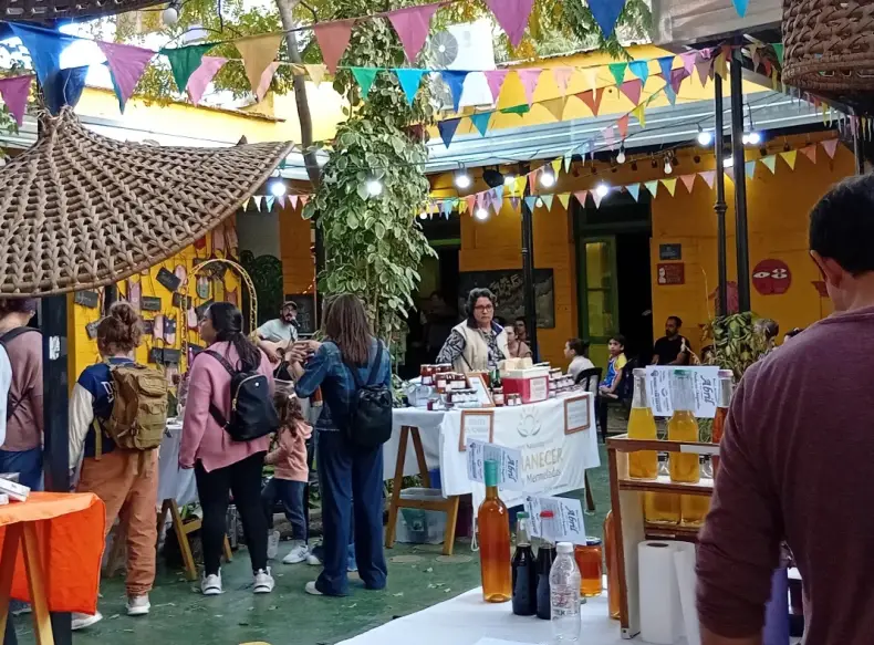 SE REEDITA EN RESISTENCIA MELOCOTÓN, LA FERIA DE ALFAJORES Y DULCES