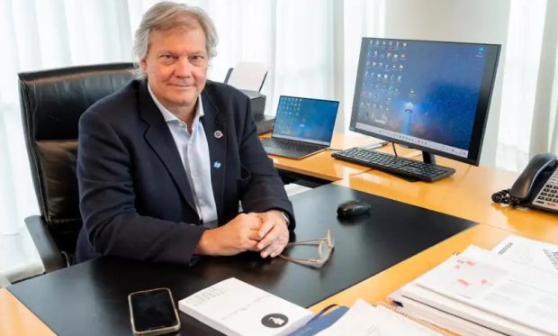 PEREDA: «LAS INSTITUCIONES NECESITAN UNA RENOVACIÓN PARA NO ESTANCARSE»