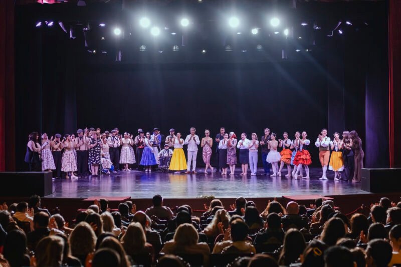 EL VERA FUE EPICENTRO DE LA PRIMERA CELEBRACIÓN DEL DÍA DEL BAILARÍN CORRENTINO