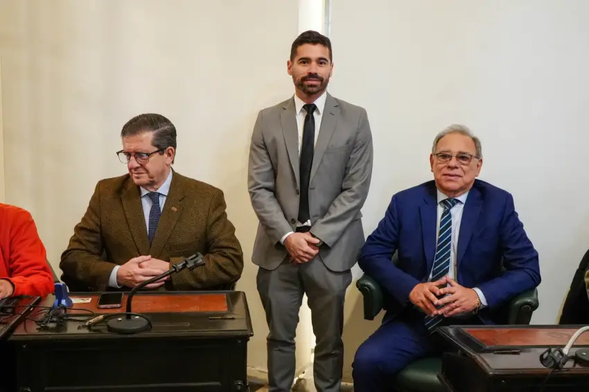 LA LEGISLATURA DE CORRIENTES SE SUMÓ A LA FIRMA DIGITAL