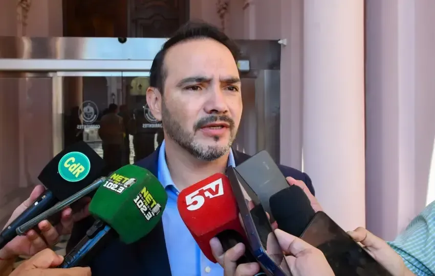 EL AUMENTO SALARIAL SE ANUNCIARÁ EN NOVIEMBRE Y EVALÚAN SI SERÁ DE UNO O DOS DÍGITOS
