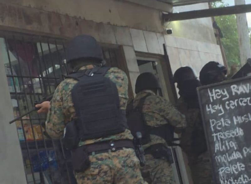 DESARTICULARON DOS BÚNKERES NARCOS Y SECUESTRARON $2 MILLONES Y DROGAS